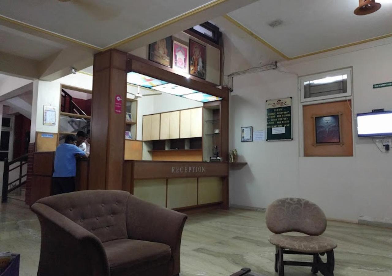 Hotel Durvankur Ganpatipule Buitenkant foto